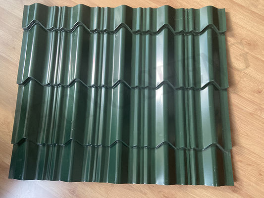 건설 길이는 고객 요청 Dx52D SGCC Galvalume 지붕 타일 corrugated 전면 페인트 금속판 회색색 지붕 타일