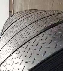 기술 핫 롤드 스킨 패스 예 S235jr A36 St37 Q235 Q345 Q195 Q215 건설 재료용 탄소 철강 코일