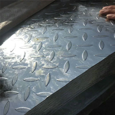 진료 표면 처리 A36 칸 탄소 강철판 금속 지붕용 1500mm 너비 2-8mm 두께