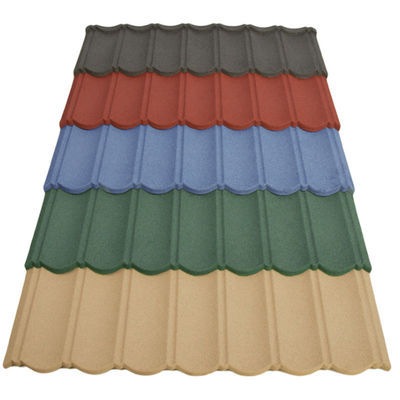 PVC 물질 및 2.7kg/pcs 무게 파란색 반 퇴색 돌 코팅 금속 지붕 타일 고 내구성