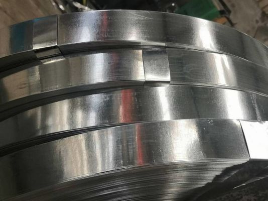 Q235 Q345 0.8MM 두께 진열 철 롤 스트립 프라임 및 관용 ± 1% 180mm 너비