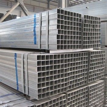 20 x 40mm 1.5-4mm 두께와 API 인증의 직사각형 진열 철강 파이프